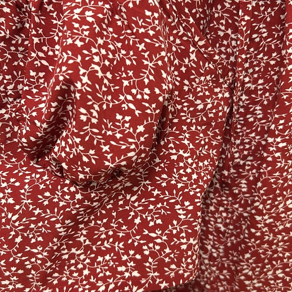 Red skirt set - Picture 2 of 5